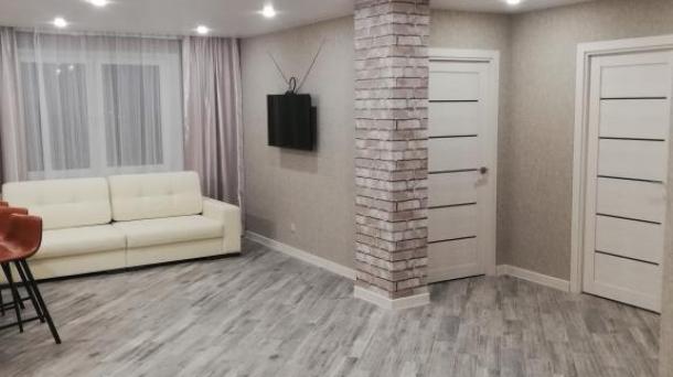 Трехкомнатная квартира в центре Бреста